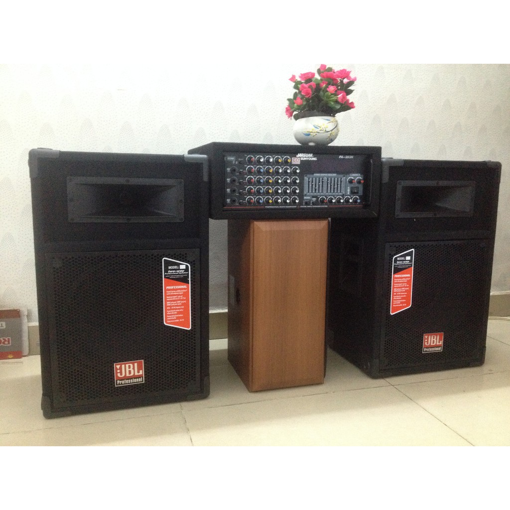 Dàn âm thanh gồm: loa JBL + Amply Jarguar 16 sò bọc nỉ chơi nhạc sóng