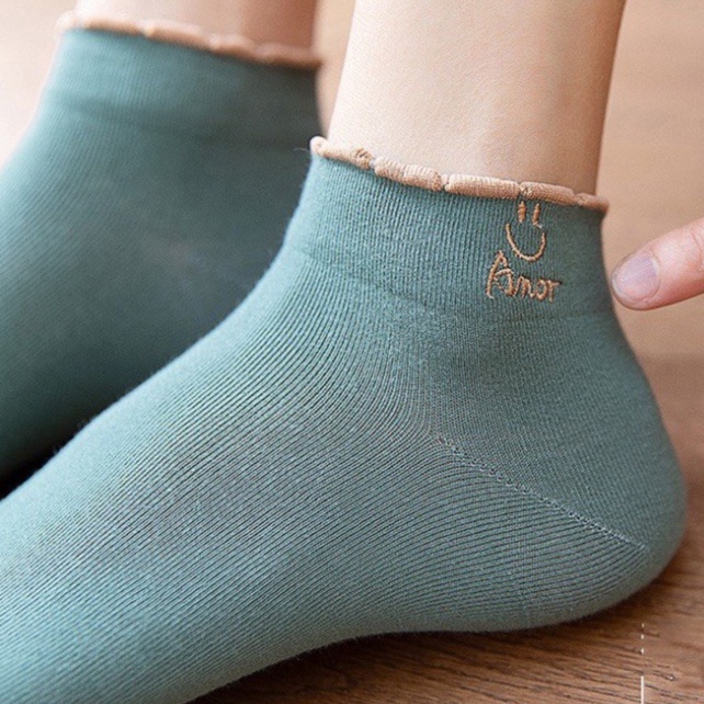 Combo 10 đôi tất , vớ cổ ngắn thêu hình mặt cười cotton mềm mịn dễ thương