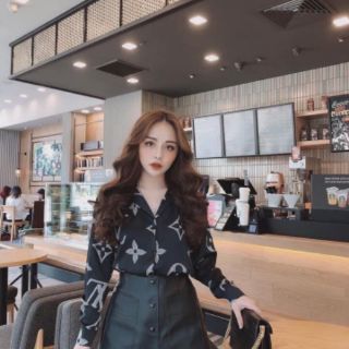 Áo sơ mi hoạ tiết