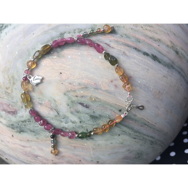 Vòng chân tourmaline đa sắc
