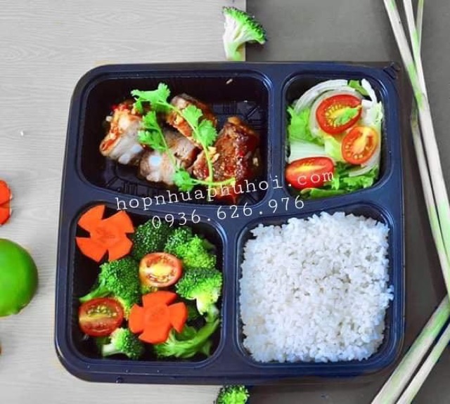 300 hộp nhựa đựng cơm vuông 4 ngăn JB26