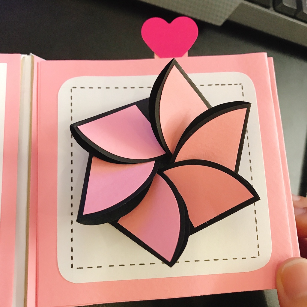 Scrapbook mini nhiều trang chứa 50 ảnh