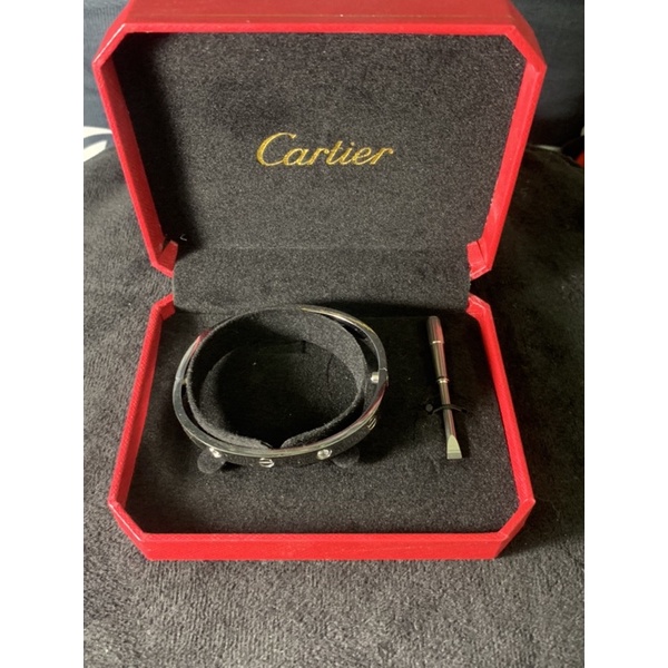 Lắc tay, cuff Cartier hàng cao cấp.