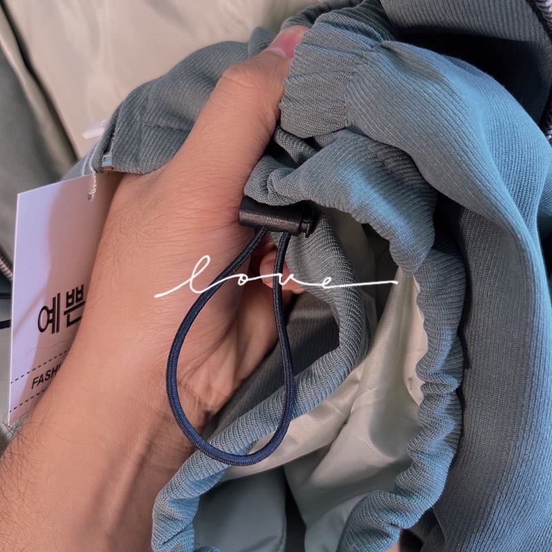 Áo Khoác Nữ Trơn 2 Lớp Dáng Ngắn Vừa Vặn_Tay Cánh Dơi Phồng Unisex_Chất Bố Nhung Mịn Nhập Lớp Lót Vải Dù Xịn Mát_AKDL07