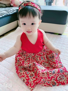 Đầm thiết kế cho bé