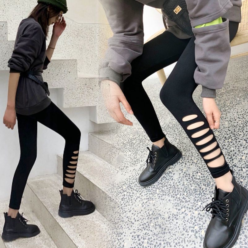 Quần legging lửng màu đen mỏng co giãn thiết kế rách cá tính thời trang xuân thu mới cho nữ 2022