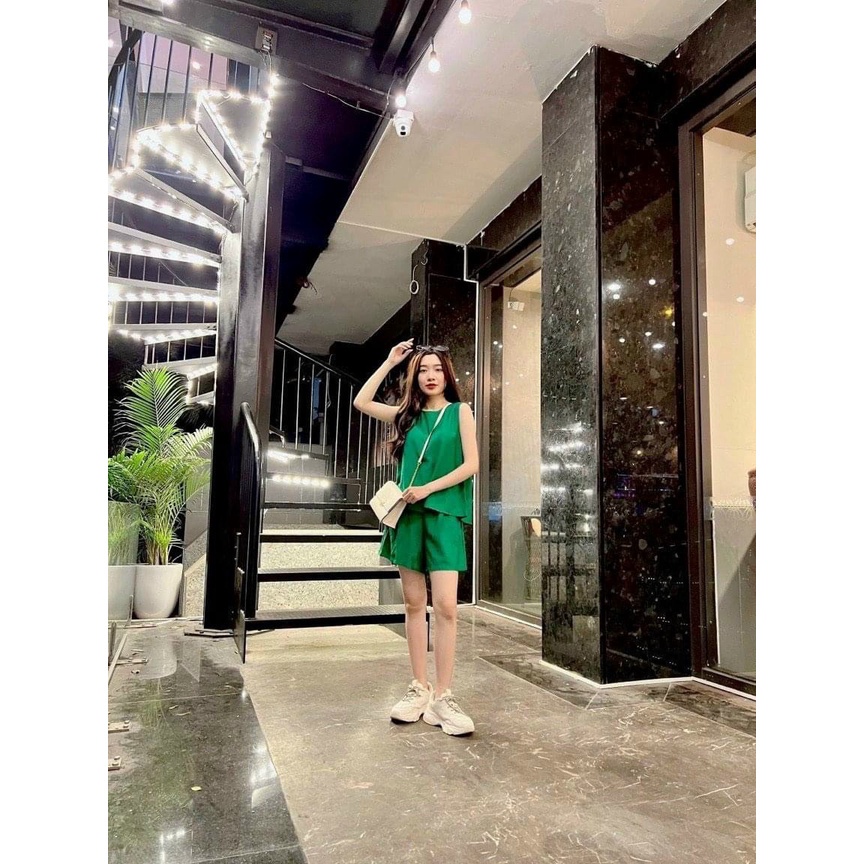 BỘ ĐŨI QUẦN ĐÙI ÁO SÁT NÁCH MẶC NHÀ CHO NỮ CHẤT ĐẸP