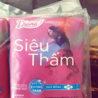 Băng vệ sinh Diana siêu thấm siêu mỏng cánh