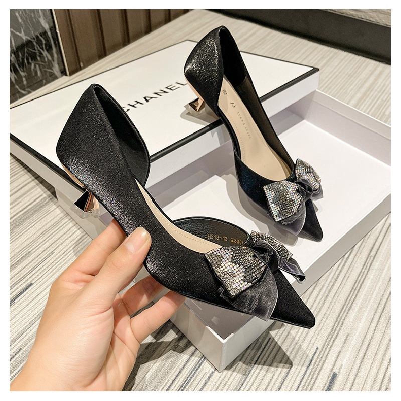 Giày Cao Gót Mũi Nhọn Đính Nơ Màu Đen Phong Cách Hàn Quốc Quyến Rũ Cho Nữ