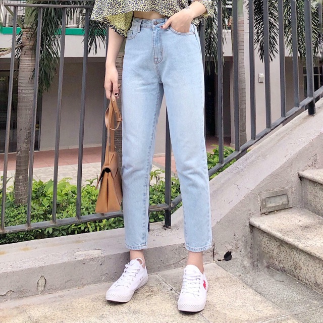 Chiếc quần skinny jeans siêu xinh nha, form quàn rất đẹp, lưng cao và cực kì tôn dáng nha các cô gái, nhanh tay