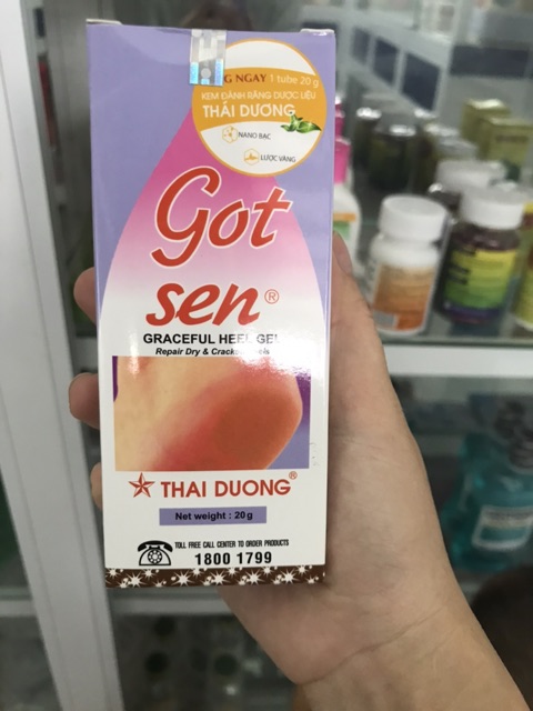 Kem gót sen trị nứt gót chân