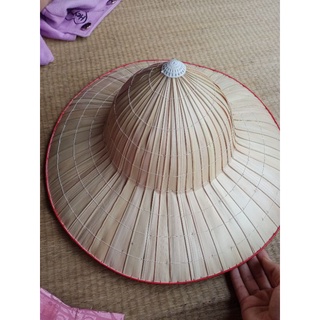 NÓN LÁ VÀNH RỘNG tặng kèm quái nón(bao giá rẻ chất lượng)