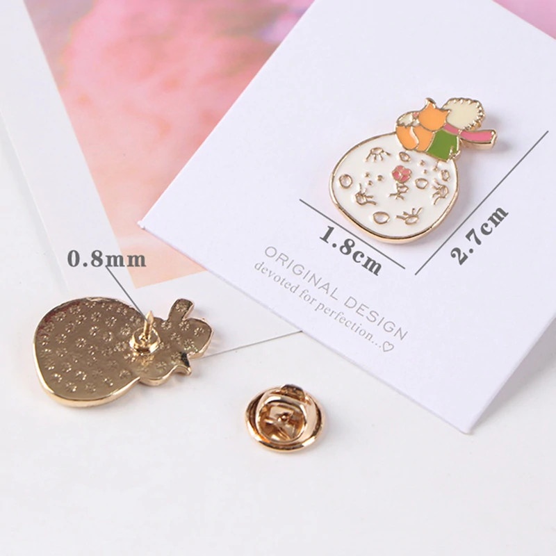 Pin cài áo hoàng tử bé The Little Prince - GC167