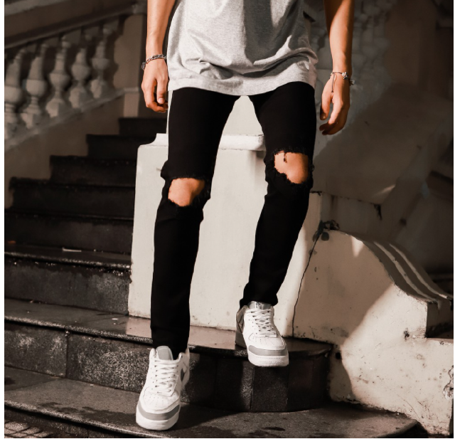 Quần Jeans Skinny Đen Rách To Ngang Gối