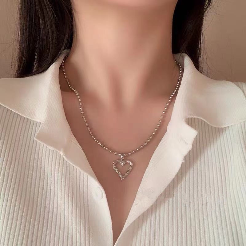 Vòng cổ choker Hishop chất liệu bạc mặt hình bướm thời trang Hàn Quốc dành cho nữ