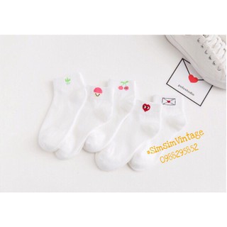 Tất trắng cổ in hình Sticker