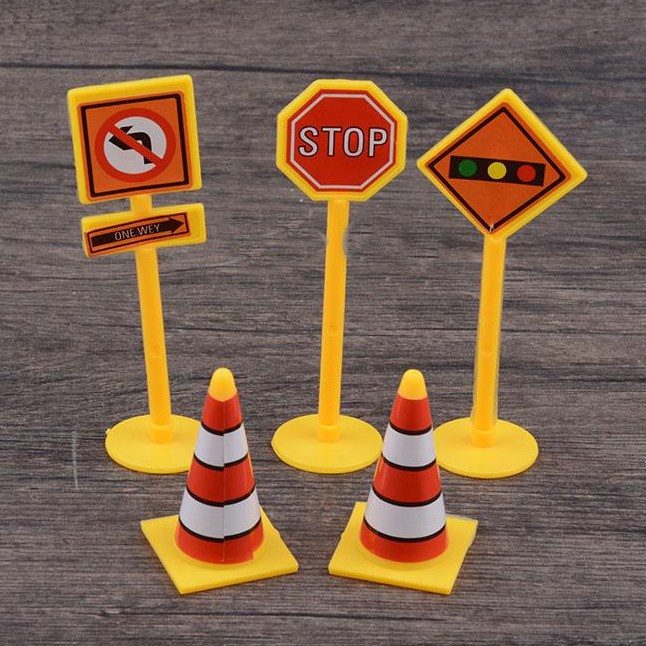 Set 6 Xe Đồ Chơi Hoạt Hình Trang Trí Bánh Kem Cho Bé