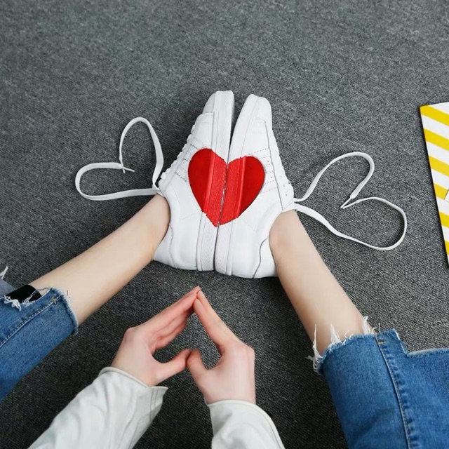giày trái tim ảnh thật tự chụp