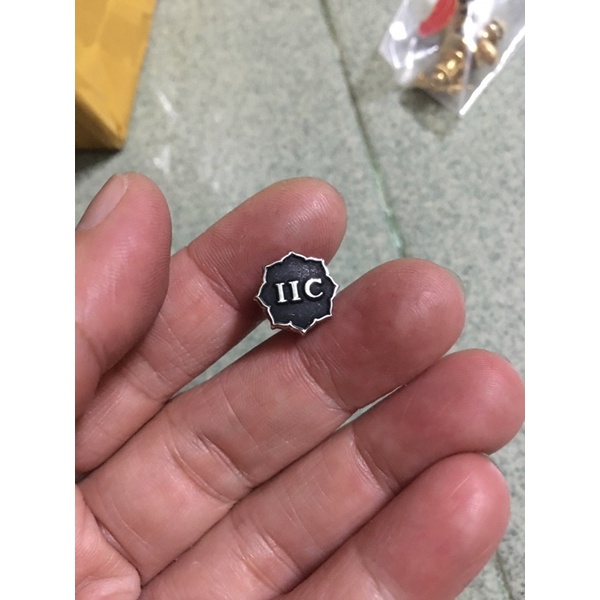 Pin cài áo thời trang si tuyển Nhật