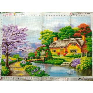 Thành phẩm tranh thêu chữ thập phong cảnh ngôi nhà