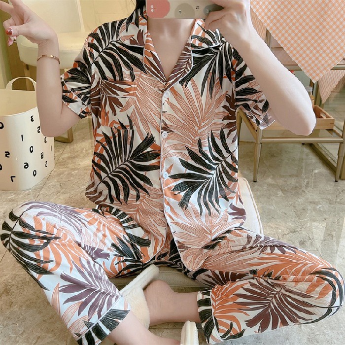 Bộ Đồ Ngủ Tay Ngắn Chất Liệu Cotton Thời Trang Xinh Xắn Cho Nữ