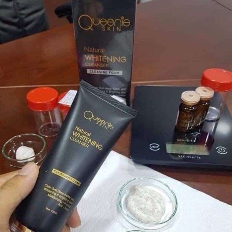 Sữa rửa mặt mầm gạo QUEENIE SKIN