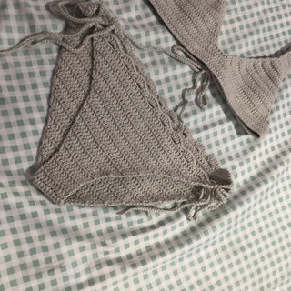 Quần bikini móc len handmade