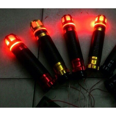 Cặp bao tay RIZOMA có đèn led tuyệt đẹp gắn các loại xe dream ,wave ,exciter