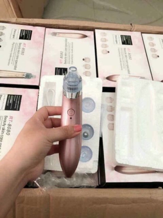 Máy hút mụn mini cầm tay