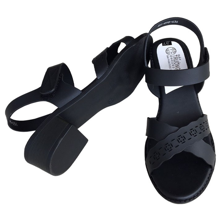 Xăng đan nữ Trường Hải gót vuông 4cm màu đen đế cao su không trơn XDN0341