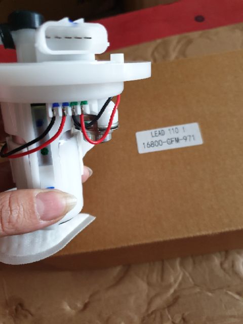 Bơm xăng LEAD 110 FI