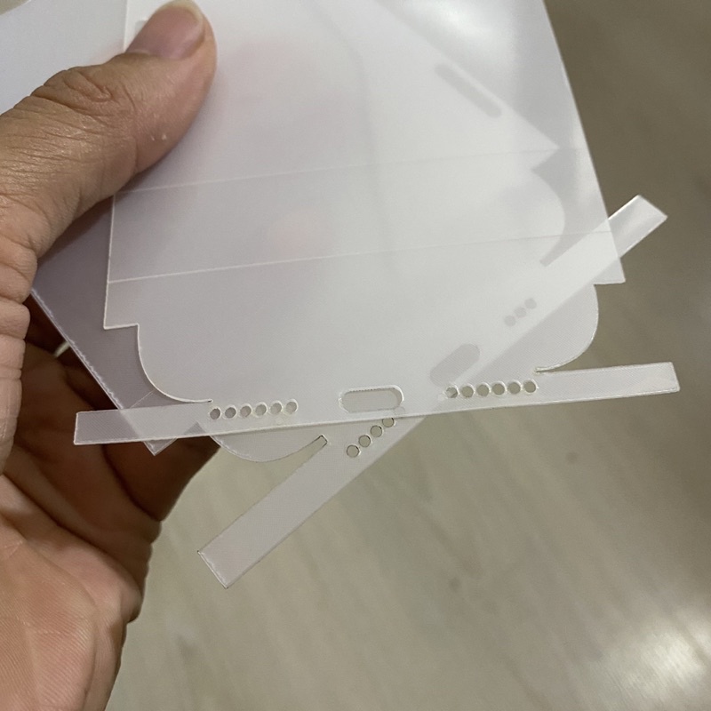 dán PPF Nhám 3 lớp loại xịn full lỗ loa cho lp 7p/8plus đến 14promax