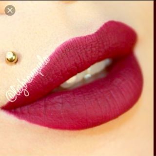 Son NYX Soft matte lip cream