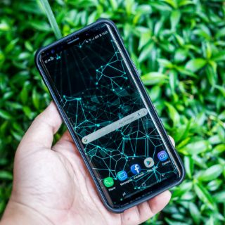 ỐP LƯNG GALAXY S9, S9 PLUS UAG MONARCH TITANIUM