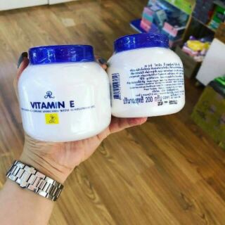 Kem dưỡng vitamin e thái lan 200g
