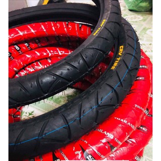 Vỏ xe CRV 225 , 250 / 17