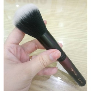 Bộ Cọ makeup cá nhân Zoeva 18 Cây