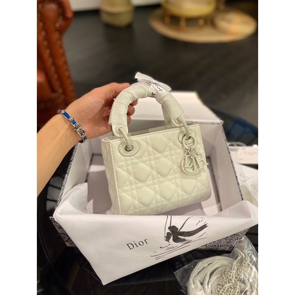 Túi xách Dior lady size 17cm có nhiều màu
