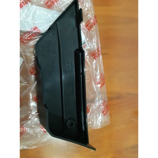 YAMAHA- Nắp cốp Sirius