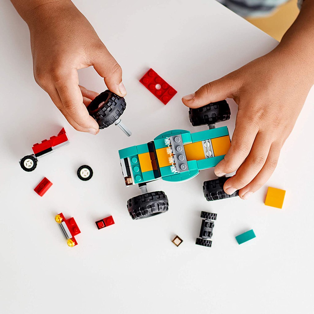 Đồ chơi LEGO CREATOR - Xe Tải Biểu Diễn - Mã SP 31101