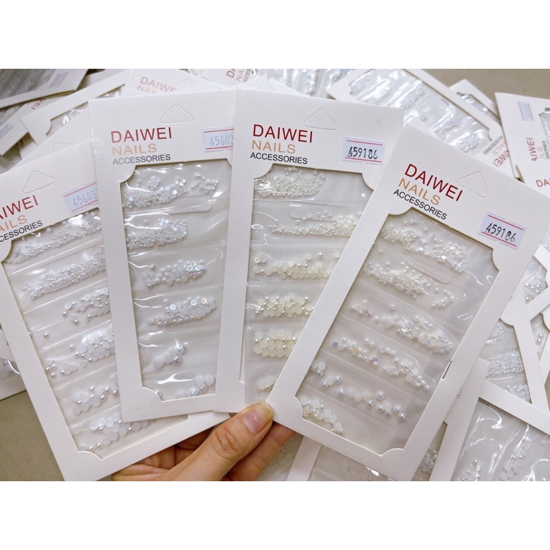 Set trai nửa gắn móng, trang trí móng nail