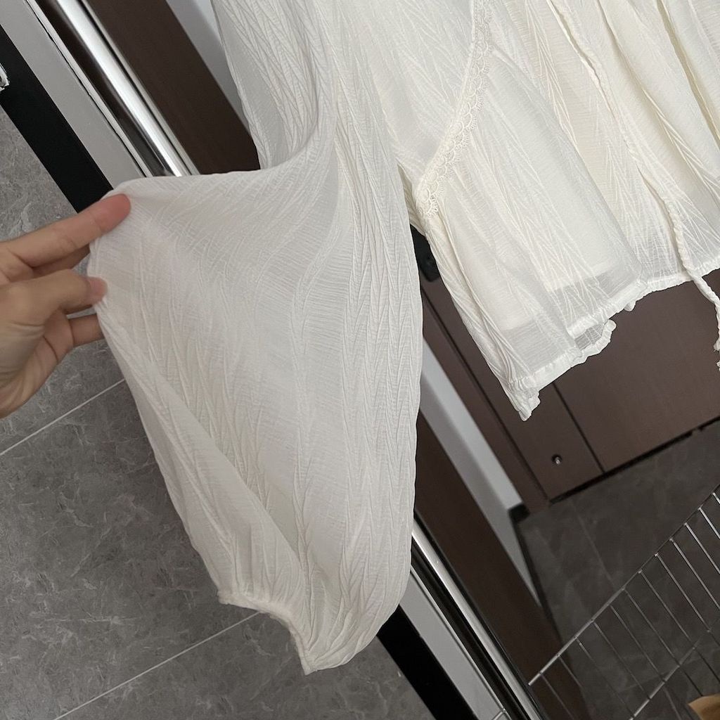 Áo Sơ Mi chiffon Phối Ren Cổ Chữ v Tay Dài Phong Cách Hàn Quốc Mới
