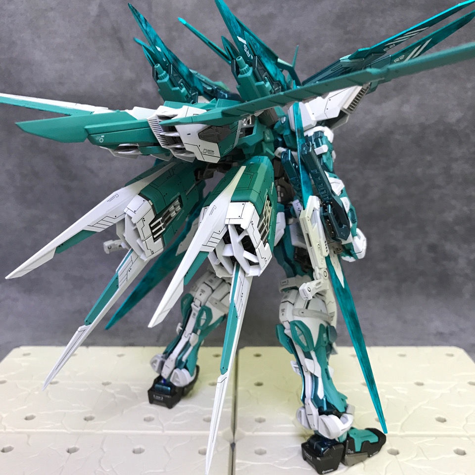 [Special Cle clear Gundam] Taipan Model Red Heresy MG Phoenix PG Flying Wing Zero Freedom Gundam