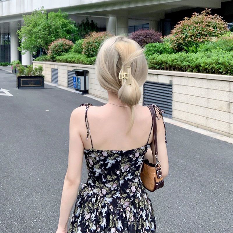 SET VÁY 2 DÂY HOA NHÍ + ÁO LEN MỎNG KHOÁC NGOÀI HÀNG QUẢNG CHÂU OD