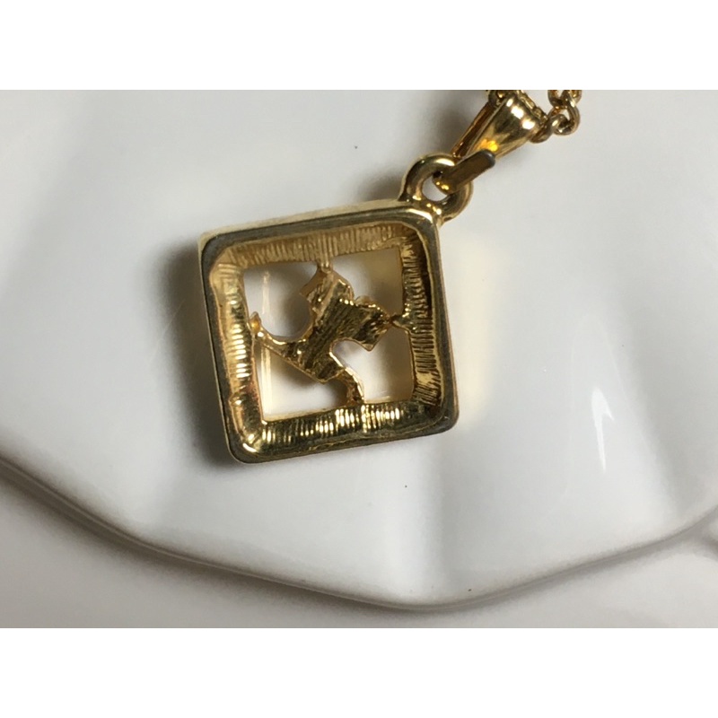 Dây chuyền vintage Courrèges Pháp - mặt dây logo dây mảnh