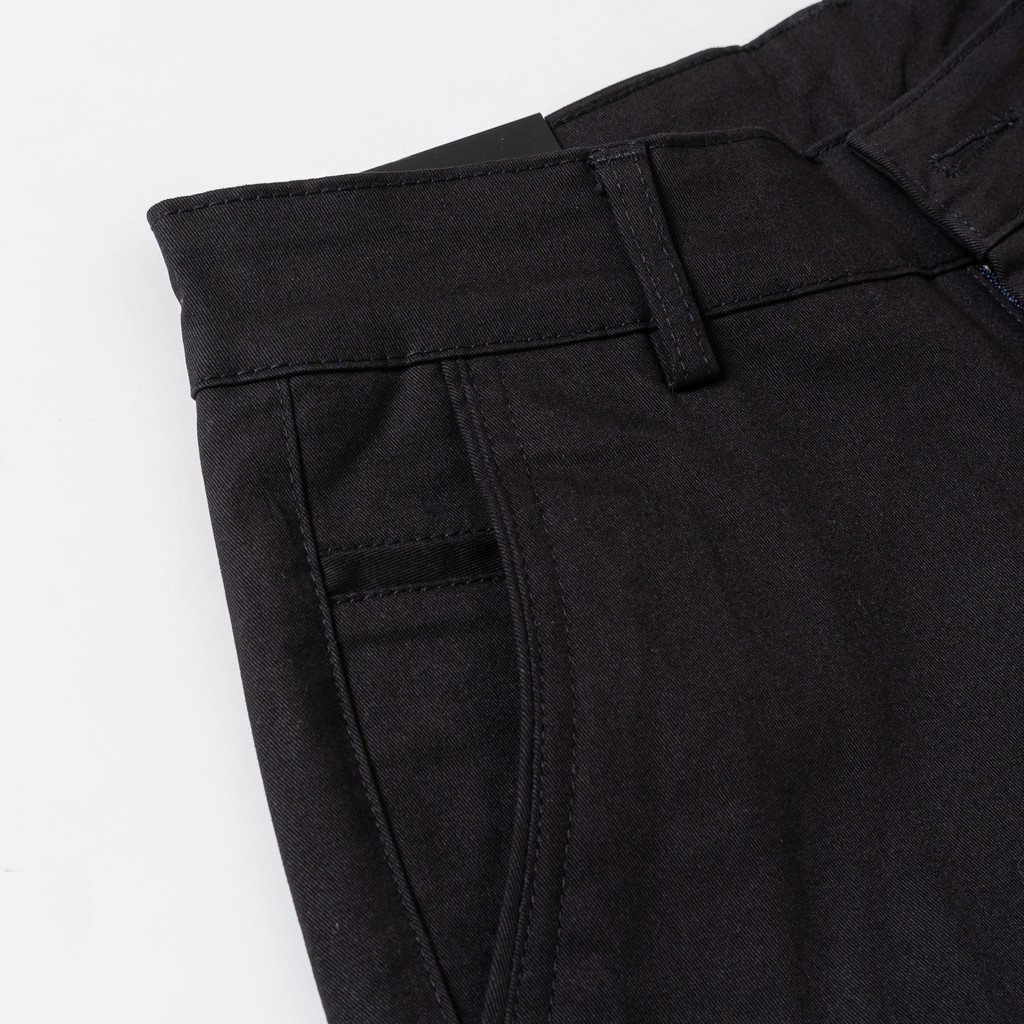 Quần short kaki nam Kenta đen QSK0060