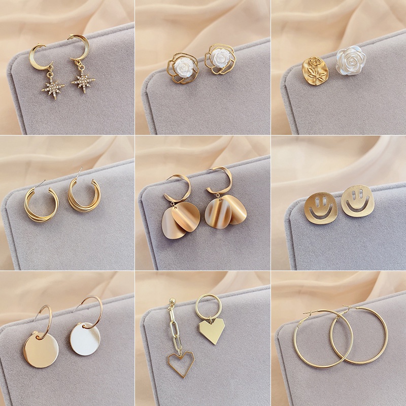 Khuyên Tai Hình Năm Mới Phong Cách Hàn Quốc Thời Trang Thu Đông 2022