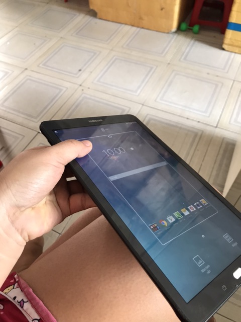 Máy tính bảng sam sung tab E 10 inch