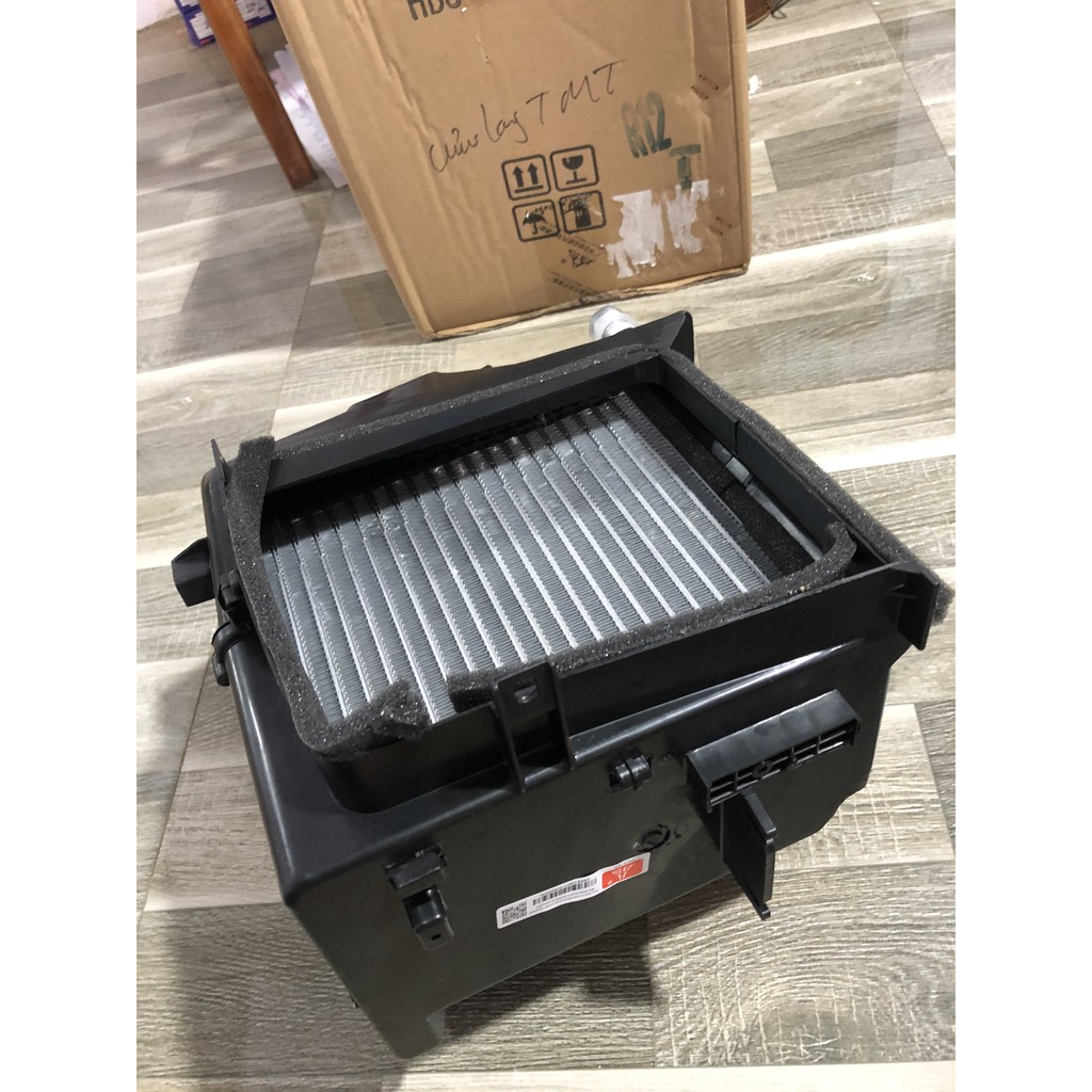 Sản phẩm gia đình làm:  Dàn lạnh điều hoà Hat-bê-ét CZ0879AZ xe Cửu Long  TMT - đông pheng 8 tấn có hộp