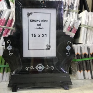 Khung hình thờ gỗ để hình (15x21) chân liền khung